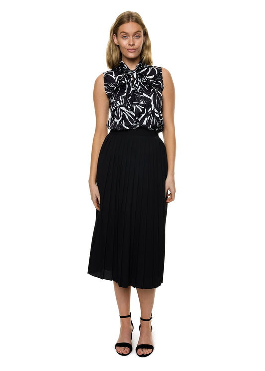 Pleated Midi Skirt (Solid)