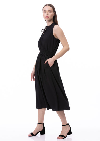 Sleeveless Smocked Waist Tie Front Dress With Pockets In Black Solid